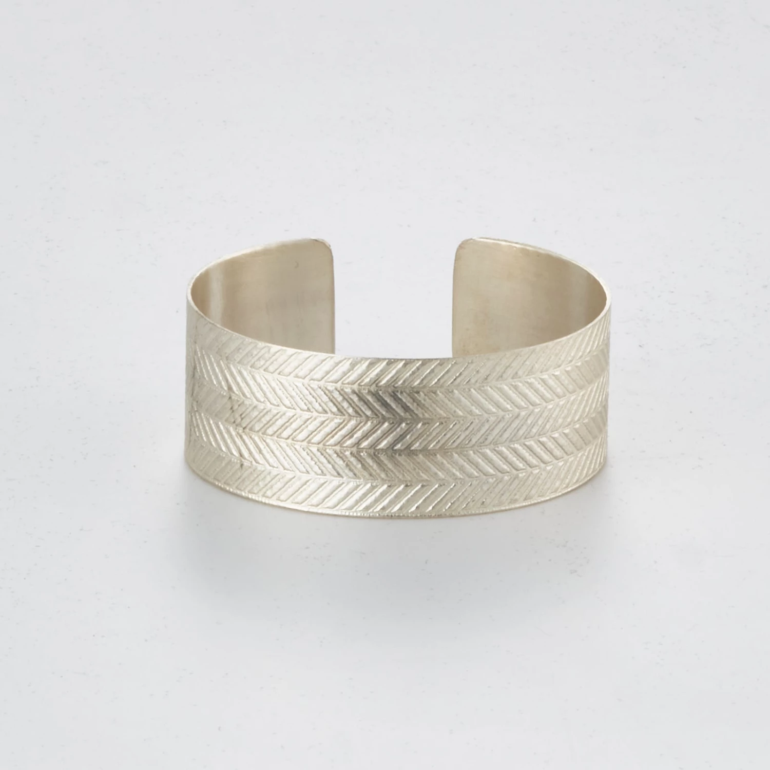 Fog Linen Work Accessories Brass Silver Plated Wide Bracelet Herringbone 5 Fog Linen Work Accessories Brass Silver Plated Wide Bracelet Herringbone