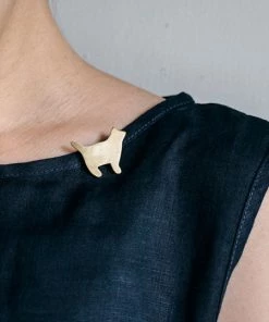 Fog Linen Work Brass Brooch "Cat Oscar" Jewellery