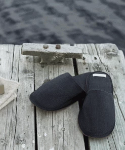 Fog Linen Work Bed & Bath Linen Slippers Graphite